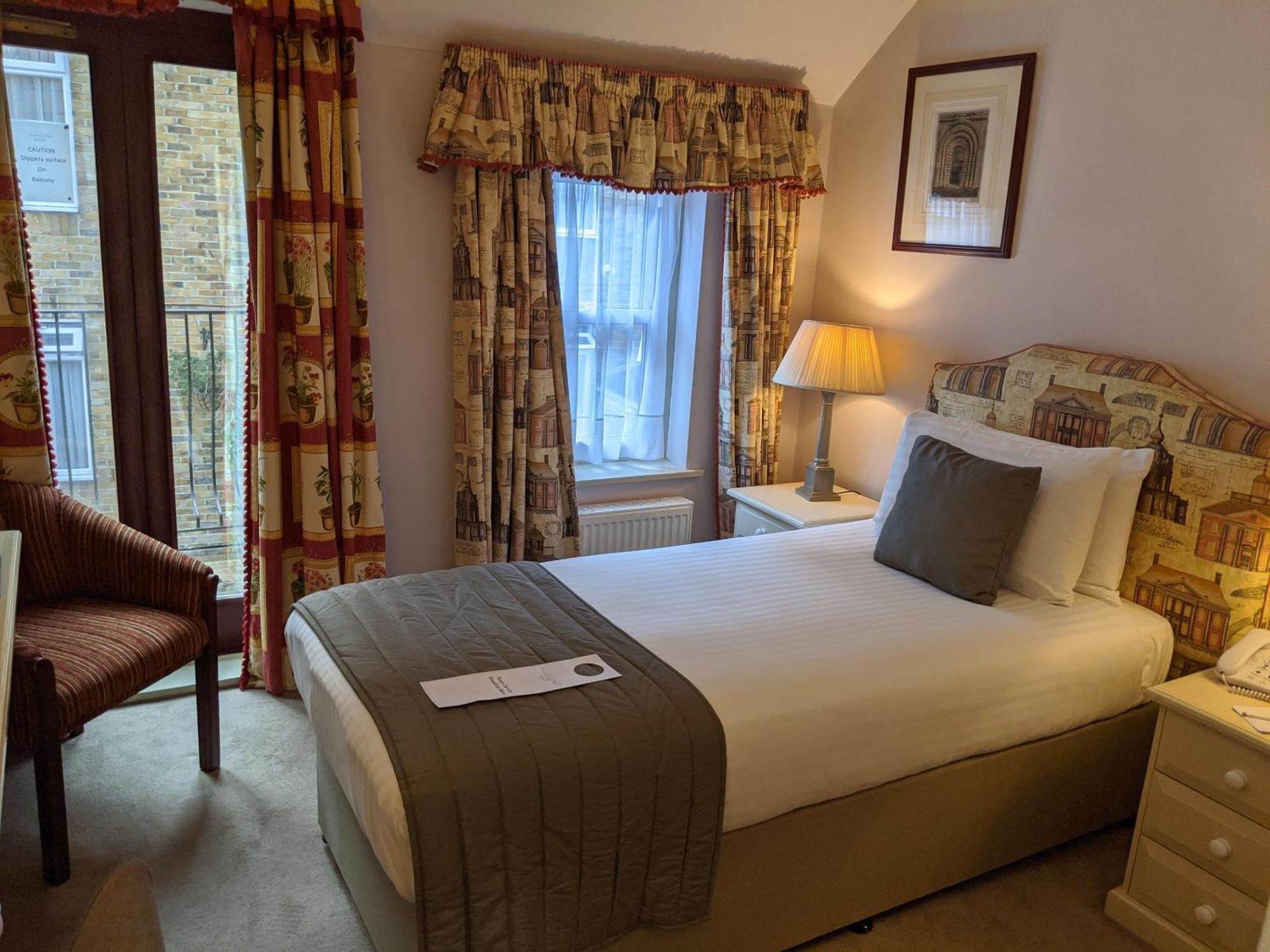 Courtyard Single Room