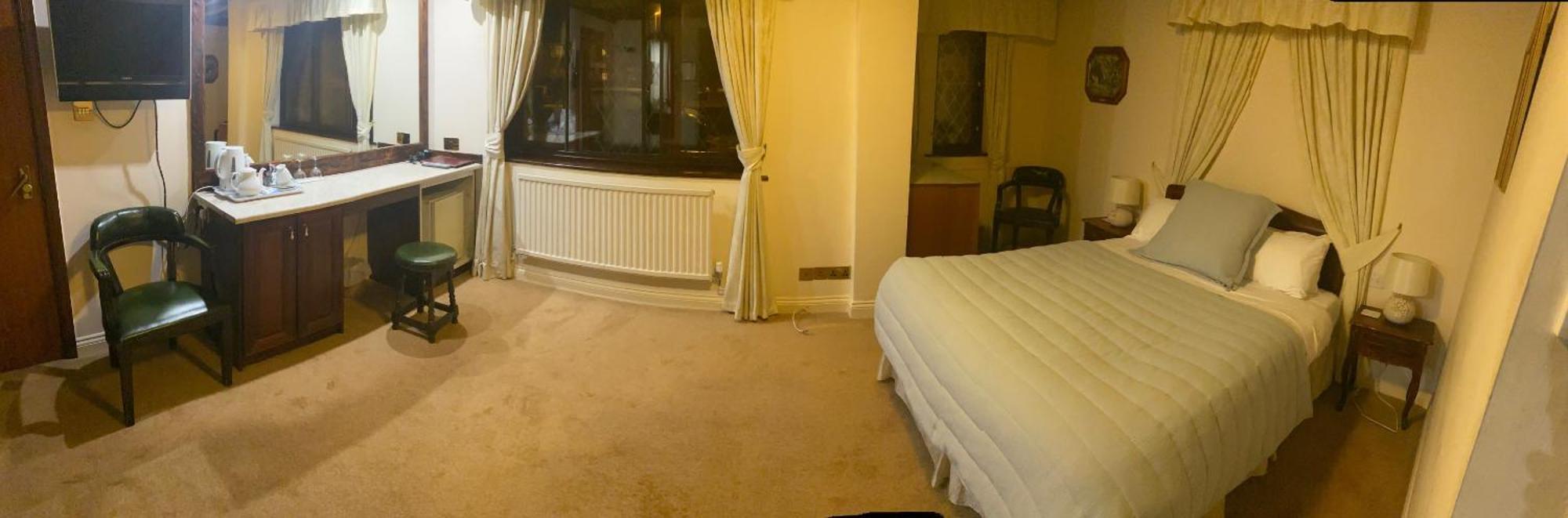 Triple Room,1639560437:JPEG
