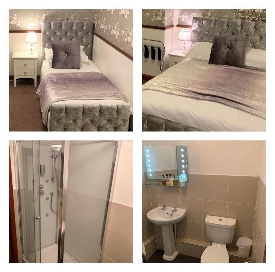 Quarto com Cama de Casal ou 2 de Solteiro e Banheiro