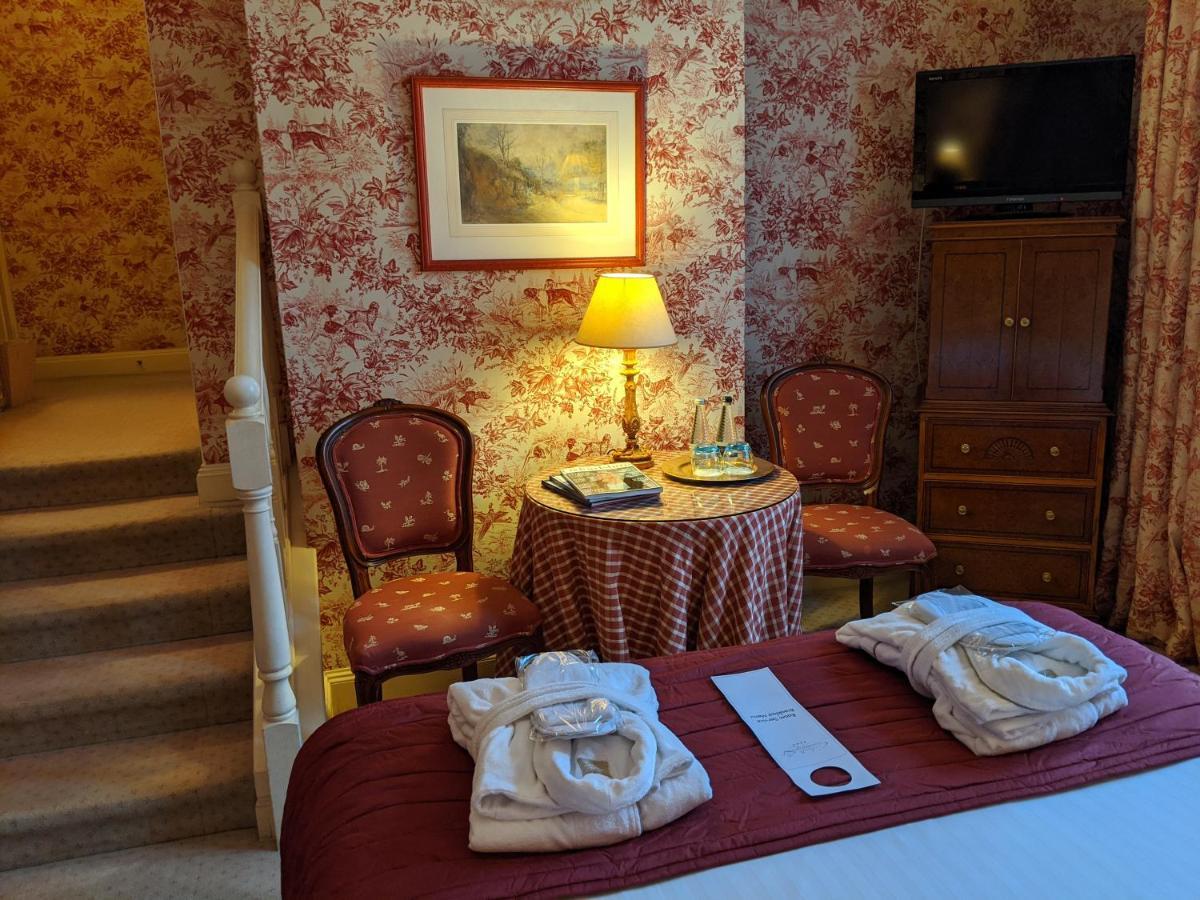 Featured Executive Room